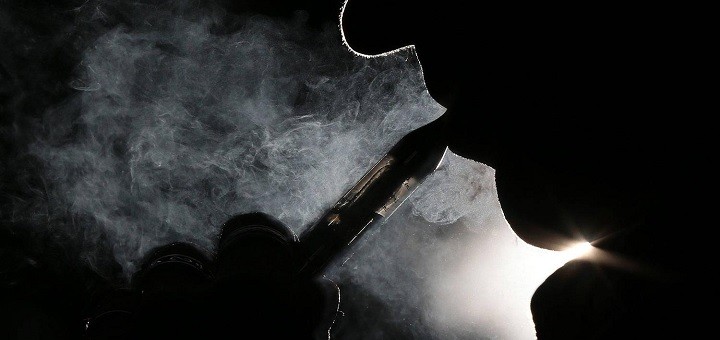 Vaping Silhouette 